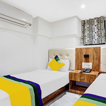 Itsy Hotels Heraa International Bombay Exterior foto