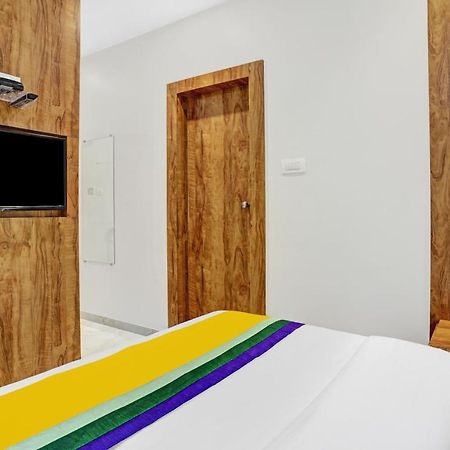 Itsy Hotels Heraa International Bombay Exterior foto