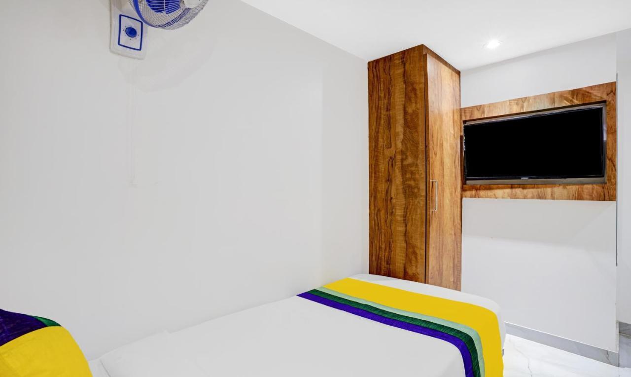 Itsy Hotels Heraa International Bombay Exterior foto