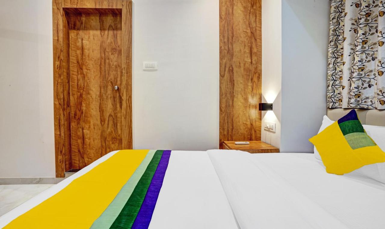 Itsy Hotels Heraa International Bombay Exterior foto